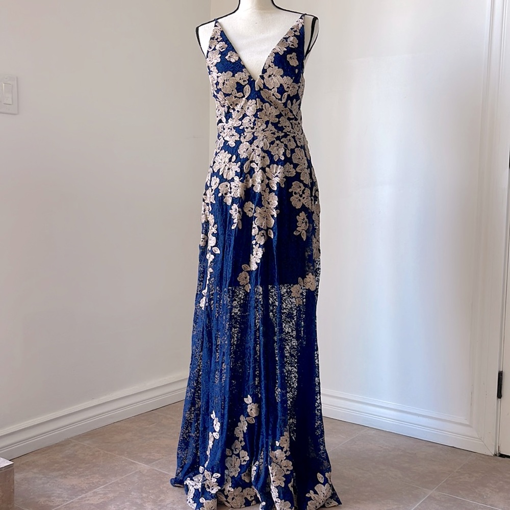 XSCAPE Gown